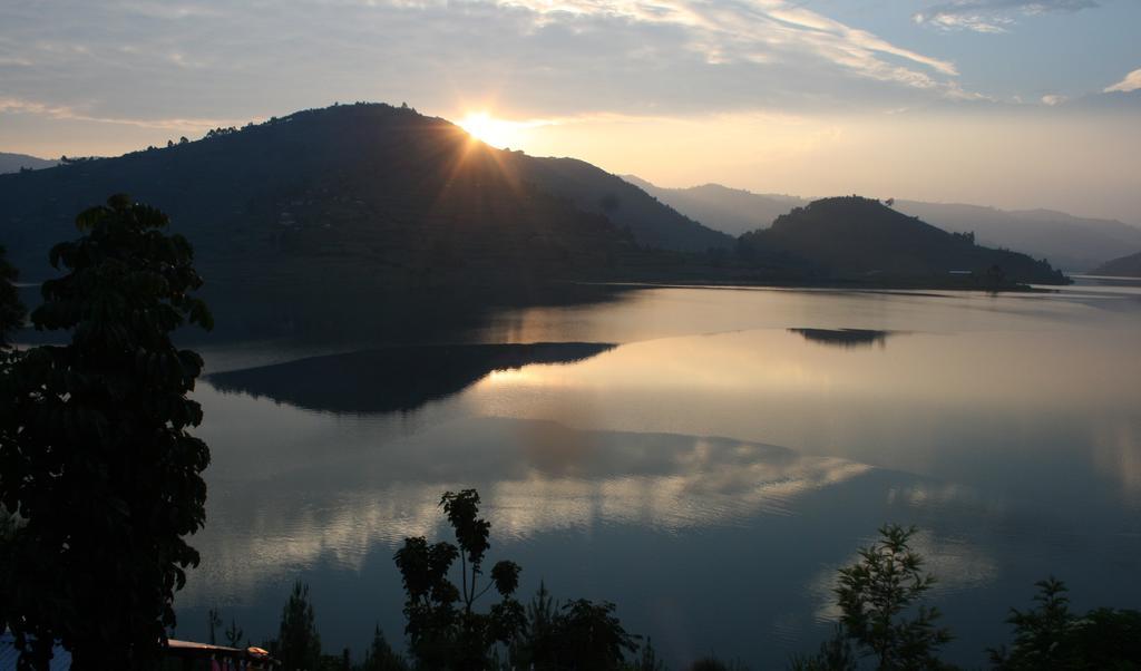 Amasiko Homestay Lake Bunyonyi Kabale Bagian luar foto